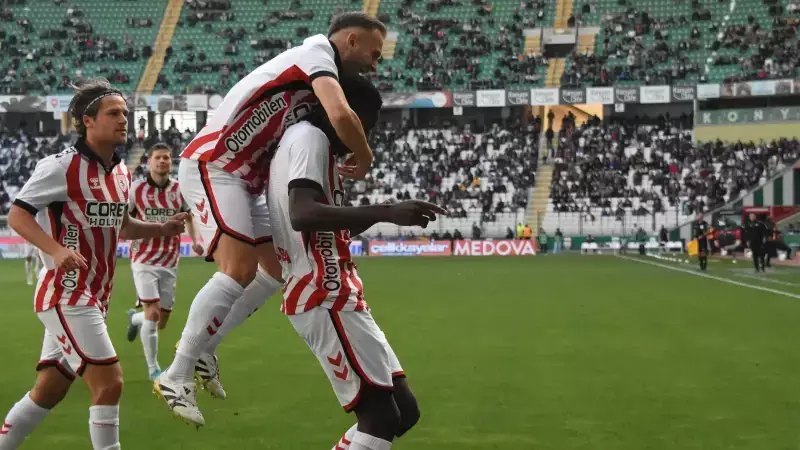 Samsunspor, Tümosan Konyaspor'u 3-1'le Geçerek Fırtına Gibi Esti! İşte Muhteşem Maçın Detayları