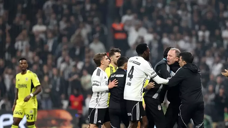 Sergen Yalçın'dan Tarihi Fenerbahçe Yenilgisi! Beşiktaş'ın Başında İlk Kez Kaybetti