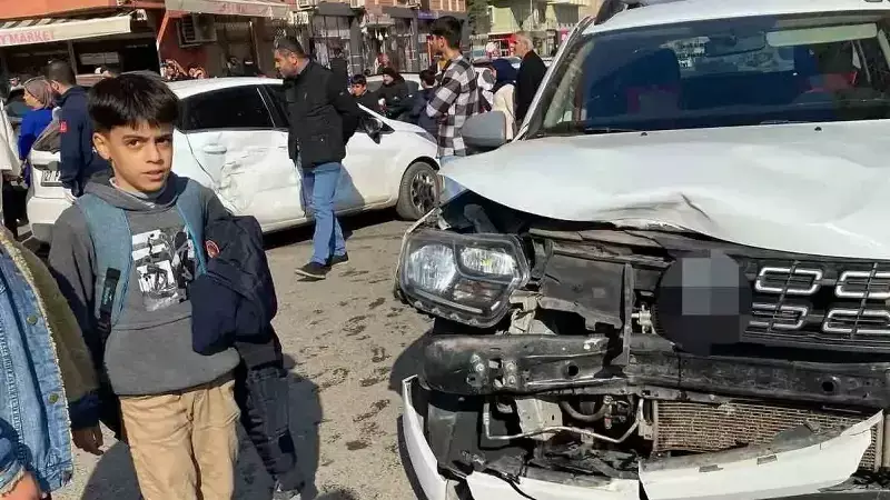 Siirt'te Otomobil Kazası: 1 Yaralı