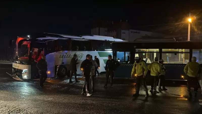 Tekirdağ Çorlu'da İki Otobüs Çarpıştı: 9 Yaralı