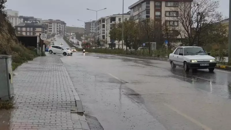 Tekirdağ'da Sağanak: Ev ve İş Yerlerini Su Bastı, Hayat Durdu