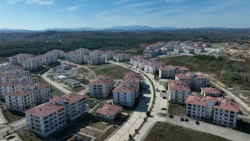 TOKİ Sakarya'da 403 Sosyal Konutu Teslim Etti: Sevincin Ulaşmadığı Tek Karış Kalmayacak