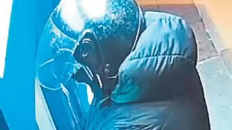 Tornavidalı ATM Hırsızı 15 Banka Makinesinden 200 Bin Lira Çaldı