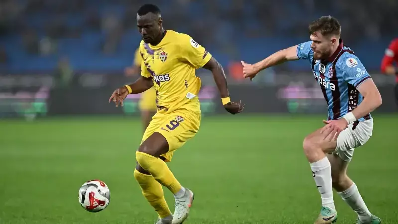 Trabzonspor'dan Sakatlık Açıklaması: Enis Destan ve 3 Futbolcu Operasyon Geçirecek