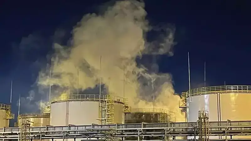 Ukrayna'dan Rusya'ya Stratejik Hava Saldırıları: Saratov Rafinerisi Vuruldu