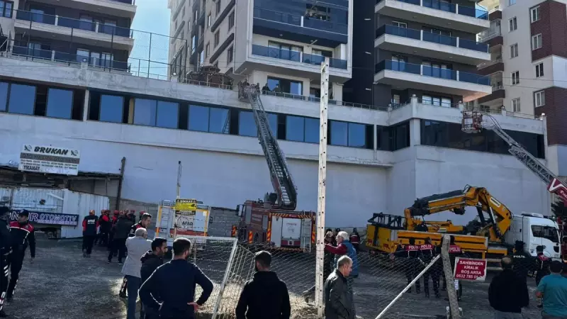 Van'da Otopark Yangını: 29 Kişi Dumandan Etkilendi