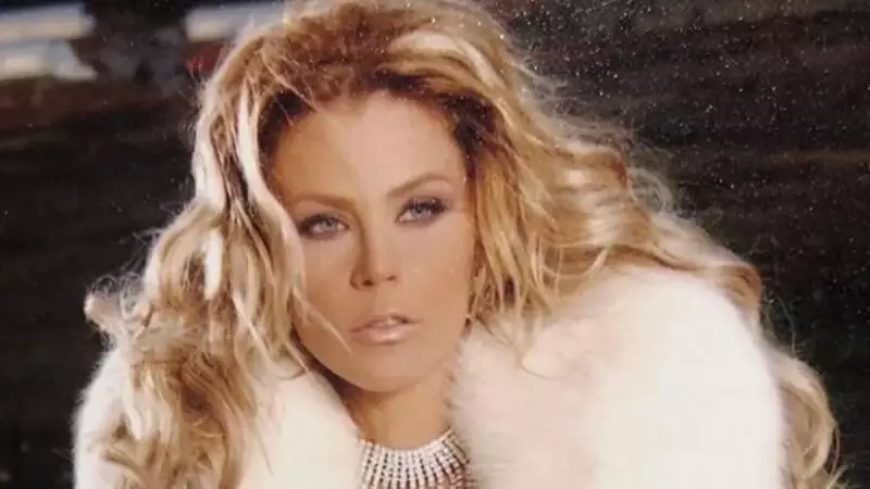 Yıldız Kaplan 54 Yaşında: Tatlı Kaçıklar'ın Yıldızından Torun Keyfi