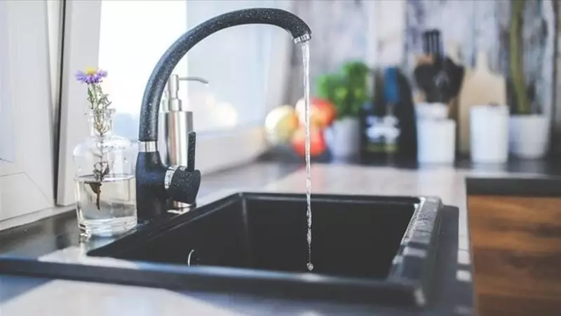 İzmir'de Su Kesintileri Kasım Sonuna Uzatıldı: 13 İlçe Etkilenecek