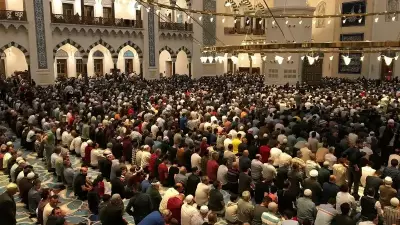 21 Kasım 2025 Cuma Namazı Saatleri: İstanbul, Ankara, İzmir ve Diğer Şehirler