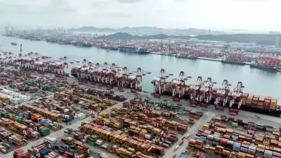 ABD, Çin'e 178 Üründe Gümrük Vergisi Muafiyetini 2026'ya Uzattı