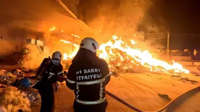 Aksaray'da Geri Dönüşüm Tesisi Kundaklandı: 3 Saatlik Yangın Mücadelesi