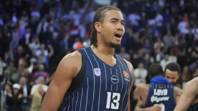 Anadolu Efes Barcelona'yı 74-73 Yenerek Kritik Zafer Elde Etti