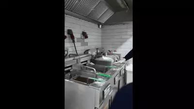 Başakşehir'de Ünlü Restoran Zincirlerine Şok Denetim: Görüntüler İnanılmaz