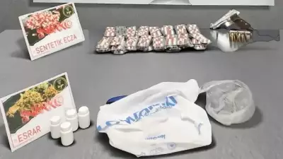 Bayraklı'da Çamaşır Makinesinde 896 Uyuşturucu Hap Ele Geçirildi