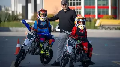 Cenk Sargın: Boş Pazar Alanını Çocukları İçin Motosiklet Pistine Dönüştürdü