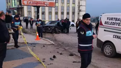 Elazığ'da Trafik Kazası: 1 Ölü, 2 Yaralı