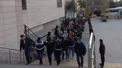 Eskişehir'de Silahlı Örgüte Büyük Operasyon: 31 Şüpheli Yakalandı