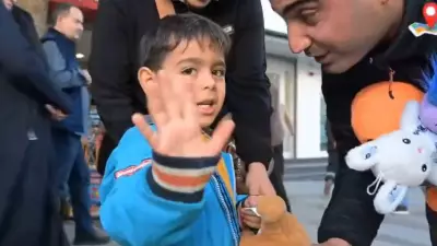 Siirt'te Polislerin Sosyal Deneyi: Çocukların Duyarlılığı Gözler Önüne Serildi