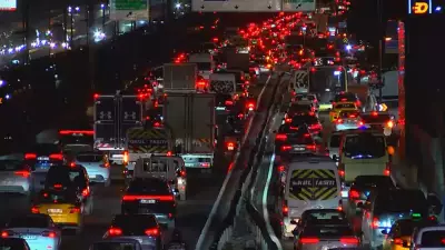 İstanbul'da Trafik Yoğunluğu %87'ye Ulaştı: D-100'de Araçlar Adeta Durdu