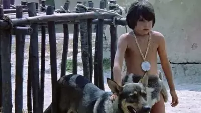 Tarkan'ın Çocukluğunu Oynayan Oyuncu: Kanat Tibet'in Sürpriz Kimliği