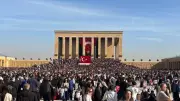 10 Kasım'da Anıtkabir Rekor Kırdı: 1.2 Milyon Ziyaretçi