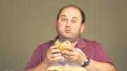 Aşırı Yemek Kalp Krizini Tetikliyor: Uzman Uyarısı