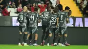 Beşiktaş, Antalyaspor'u 3-1 deplasmanda yendi! Abraham'dan muhteşem gol