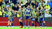 Fenerbahçe, Kayserispor'u 4-2 Yenerek Lider Galatasaray'a Yaklaştı