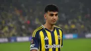 Fenerbahçe'de Yiğit Efe Demir sakatlandı, Ferencvaros maçından çıkmak zorunda kaldı
