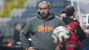 Göztepe, Kasımpaşa'yı 2-0 mağlup etti: Stoilov'dan taktiksel disiplin vurgusu