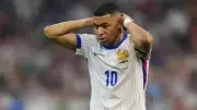 Mbappe ve Camavinga Sakatlandı: Fransa Milli Takımı'ndan Ayrıldı