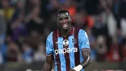Paul Onuachu Fırtınası! Galatasaray - Trabzonspor Maçı Öncesi Taraftarlar Ayağa Kalktı: 'Kim Tutacak?'