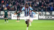 Paul Onuachu'dan Son 4 Yılda Penaltıda Tam İsabet! Trabzonspor Zirveye Yaklaştı