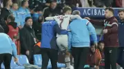Trabzonspor'da Vişça Sakatlandı, Ebosele Kırmızı Kart Gördü