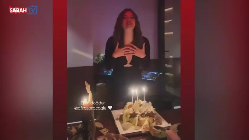 Afra Saraçoğlu Doğum Gününü Yakın Arkadaşlarıyla Kutladı! İşte O Anlar