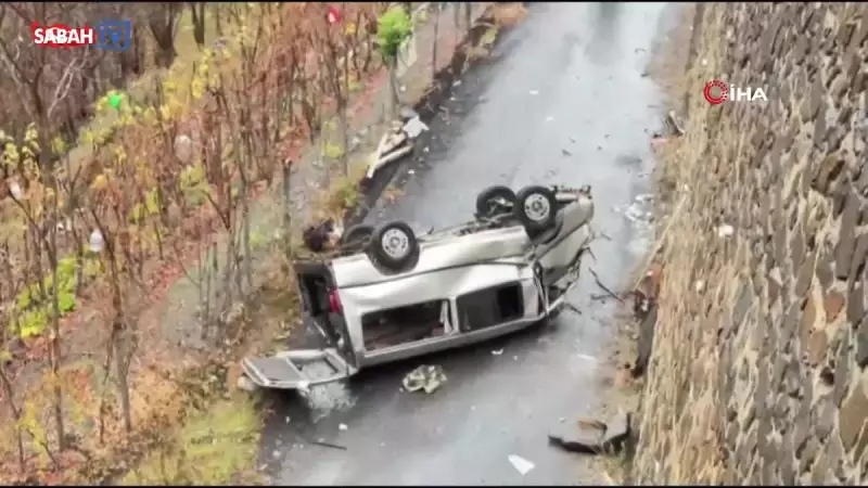 Artvin'de Feci Kaza: Kamyonet 7 Metrelik Refüjden Düştü, 3 Kişi Hayatını Kaybetti