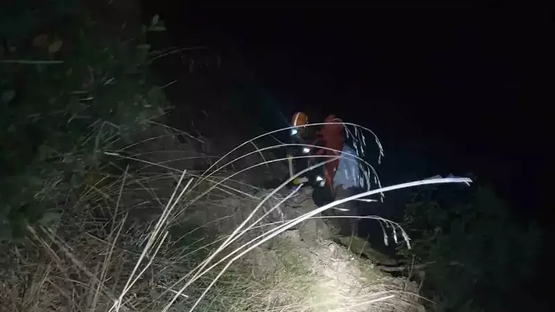 Bursa Gürsu'da Ormanda Mahsur Kalan 58 Yaşındaki Vatandaş Kurtarıldı