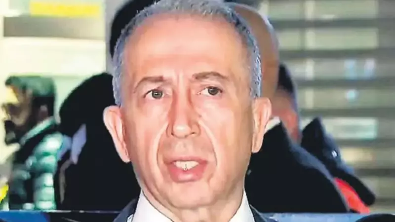 Galatasaray Başkanı Metin Öztürk'ten Hakem Tepkisi: 'Tiyatro Oynanıyor'