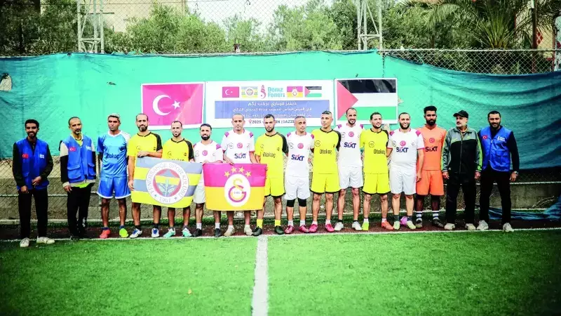 Gazze'de Umut Maçı: Galatasaray-Fenerbahçe Nusayrat'ta