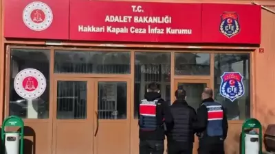 9 Yıl Hapis Cezalı Kaçakçı, Jandarma Operasyonuyla Yakalandı