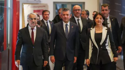 DEM Parti Heyeti CHP'yi Ziyaret Etti: Barış ve Diyalog Vurgusu