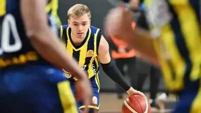 Fenerbahçe Beko'da Arturs Zagars Sakatlandı: Hamstring Yaralanması
