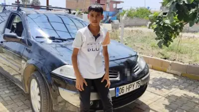 Hatay'da Acı Kayıp: Refüje Çarpan Motosikletteki 2 Genç Hayatını Kaybetti