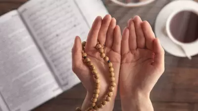 Hz. Yunus Duası: La İlahe İlla Ente Sübhaneke Anlamı ve Fazileti