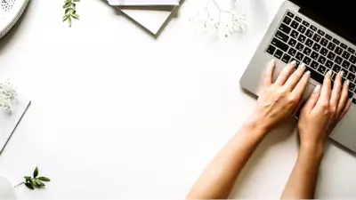 Klavyenin Alfabetik Olmamasının Şaşırtıcı Nedeni: 150 Yıllık QWERTY Hikayesi