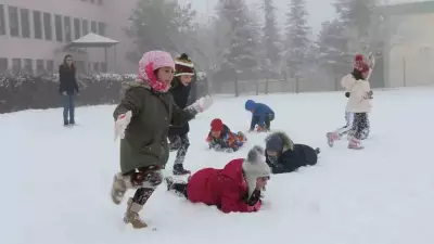 Konya'da Kar Yağışı: Okullar Tatil Mi? Valilikten Açıklama Bekleniyor
