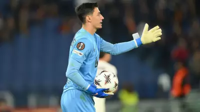 Lille, Berke Özer'in En İyi Kurtarışlarını Sordu: 21 Maçta Kaleci