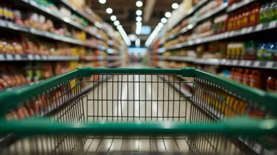 Pazar Günü Market Kapanması Tartışması: Sektör İkiye Bölündü, Son Söz Bakanlık'ta