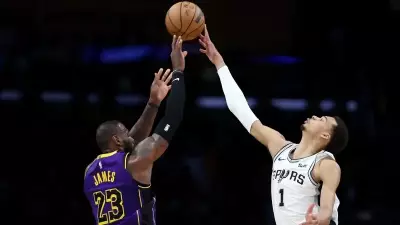 Victor Wembanyama, 100. Maçında Blok Serisini Sürdürdü: Spurs Hawks'ı Farklı Yendi