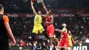 EuroLeague'de Skandal Erteleme: Olympiakos-Fenerbahçe Maçı Yağmur Yüzünden İptal!